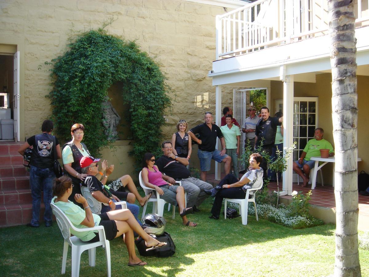 אאודטסהורן @Yamkela Guest House מראה חיצוני תמונה